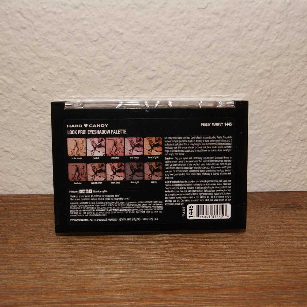 New HARD CANDY Feelin' Mauvey Eyeshadow Palette - Picture 6 of 6